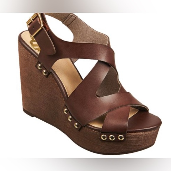 Fergie Lauren Wedges Platform Sandals - Picture 5 of 6